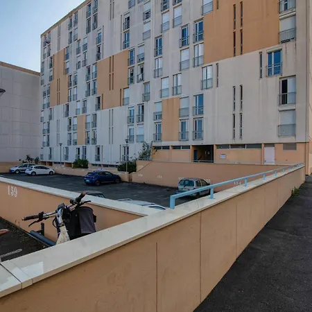 Monserby - Welkeys Apartmán *